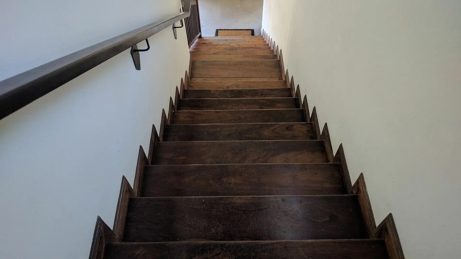 Amazing Family Home Labugolla